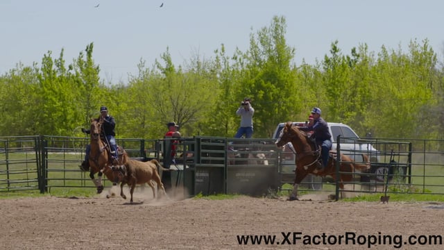 Handling Cattle with DUSTIN EGUSQUIZA | X Factor Roping